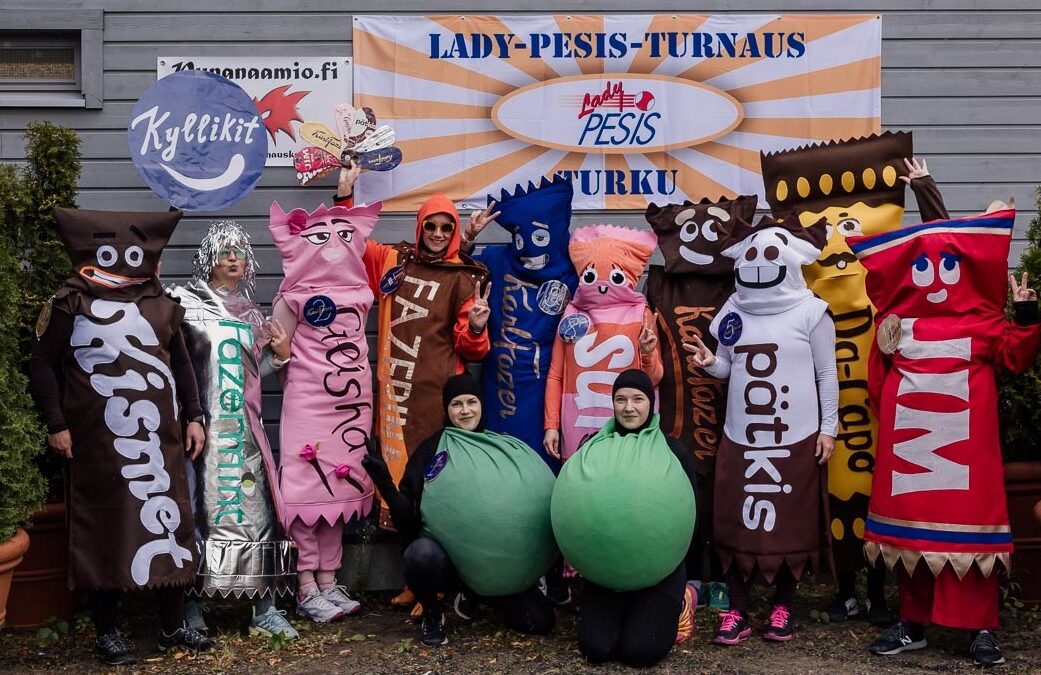 Valtakunnallisen Lady-Pesis-turnauksen hurja suosio jatkuu juhlavuonna – 42 joukkuetta mukana!