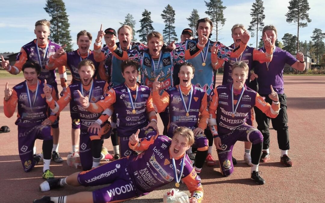 Sotkamon Jymy voitti jälleen poikien Superpesiksen Suomen mestaruuden