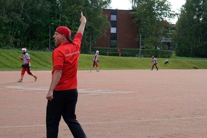 Jussi Muilu jatkaa Lohen pelinjohtajana – sensaatiosta huolimatta ”jotain jäi hampaankoloon”