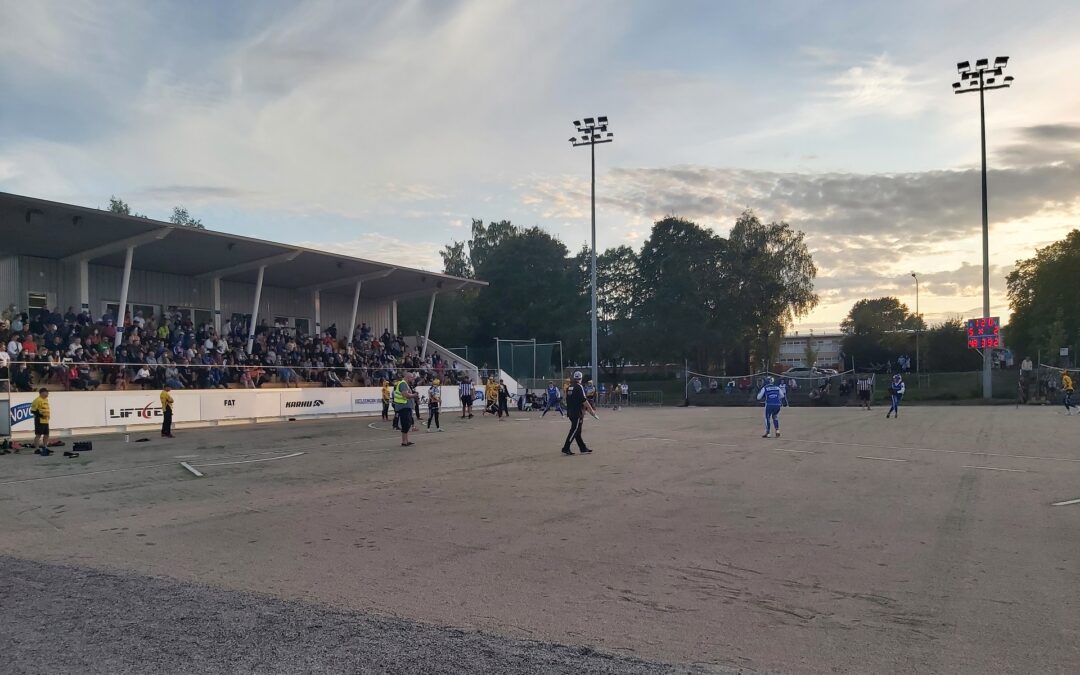 Roihuttaret mukana Stadilaisessa Naisurheilupäivässä maanantaina – HIFK ja KooKoo vastakkain kaukalossa!