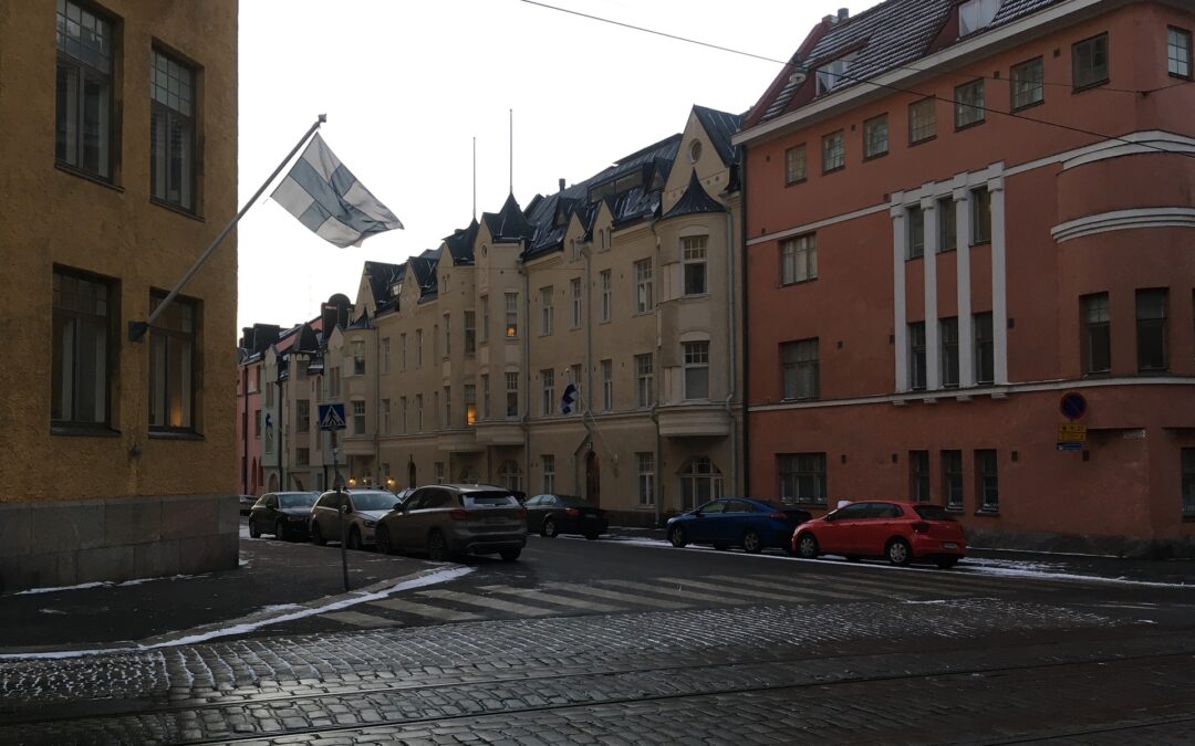 Tasavallan presidentti myönsi arvonimiä: liikuntaneuvos Satu Mikola ja teollisuusneuvos Ari Mononen!