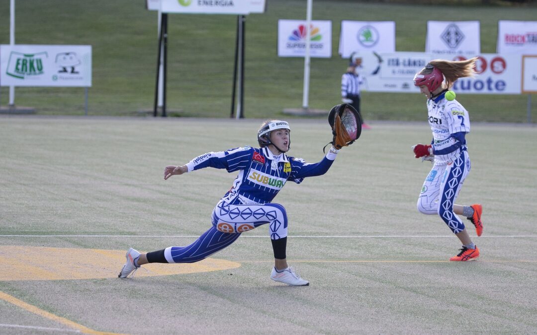 Otteluohjelmat julkaistu – poikien ja tyttöjen Superpesistä pelataan neljässä alkulohkossa
