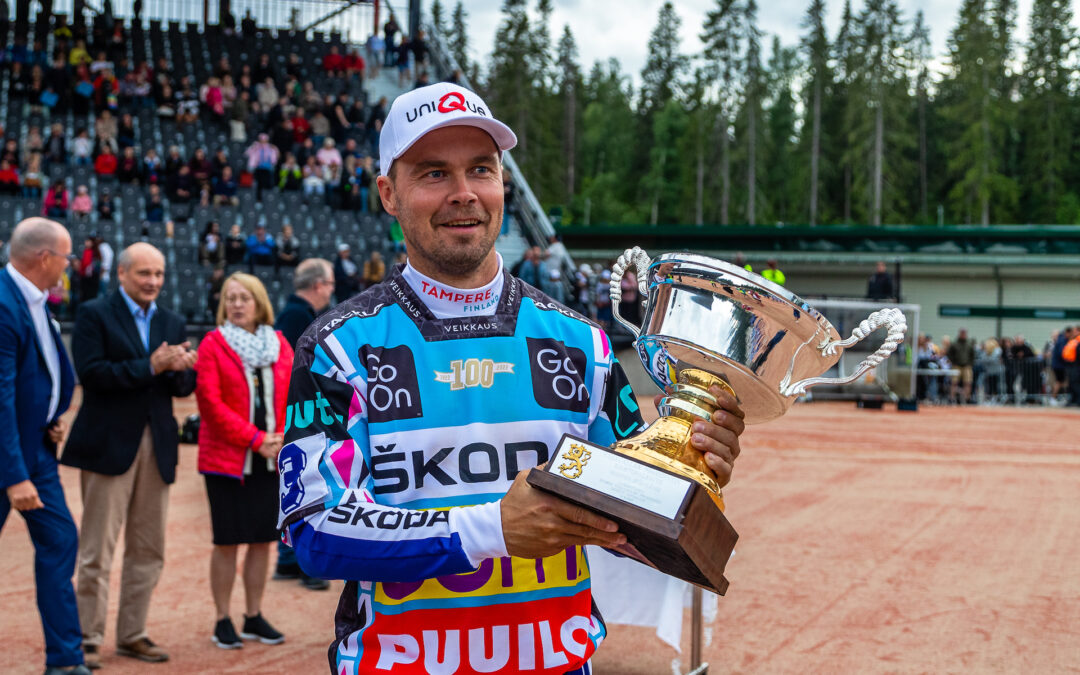 Sami Haapakoski on kaikkien aikojen ykkönen, mutta eroa on vain kaksi kärkilyöntiä!