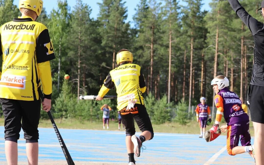 Seurasunnuntai: Iin Urheilijat ponnistaa pesäpallokentille pohjoisesta