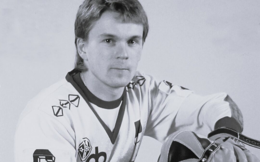 Pesäpalloilun kunniagalleria, Matti Iivarinen:  Mestari pelaajana ja viuhkan varressa