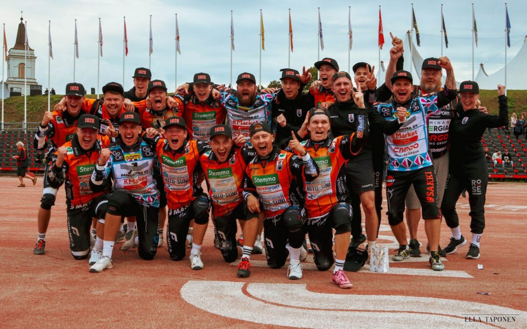 Haminan Palloilijat palaa Ykköspesiksen voittajana miesten Superpesikseen – Vallikentällä liki 1800 katsojaa!