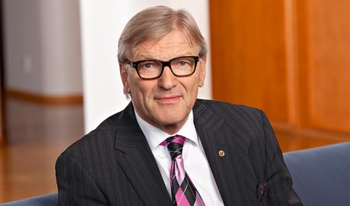 Muistoissamme: Superpesiksen entinen puheenjohtaja Heikki Takamäki on poissa