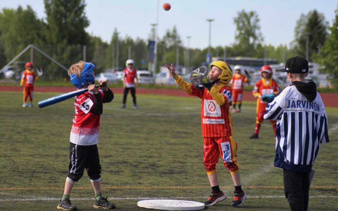 Kesän 2024 leiripassien hinnat vahvistettu, joukkue- ja tuomarimaksu myös alueleireille