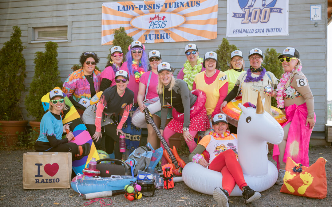 Ilmoittautuminen käynnistyi vilkkaasti – valtakunnallinen Lady-Pesis-turnaus kutsuu Turkuun 2.-3.9.