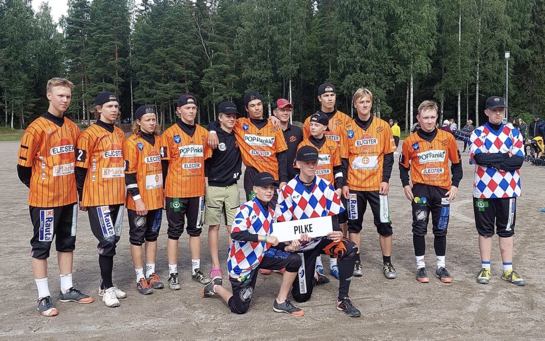 Seurasunnuntai: Reisjärven Pilke pyrkii mahdollistamaan harrastuksen kaikille pesäpallosta innostuneille