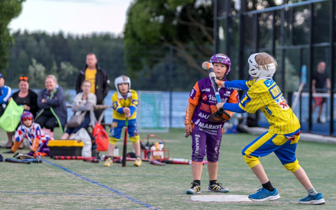 Seurakehittäjien tilaisuuksia: iltakahvit, teematiistai, tuki-info, pesisliikkaritapaaminen