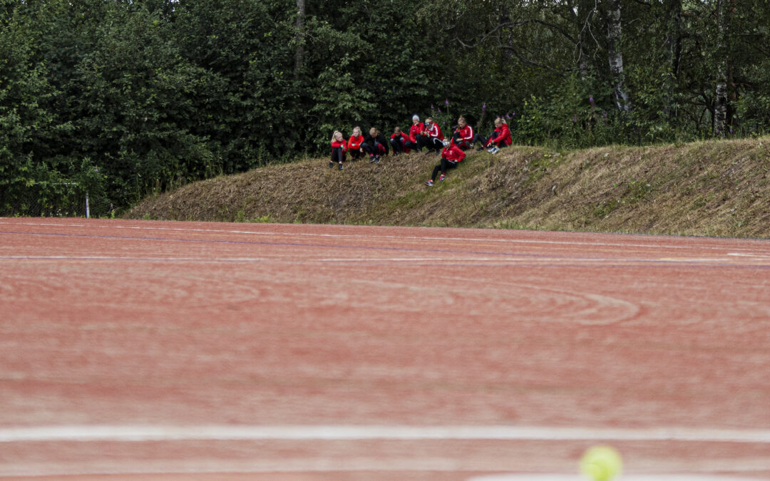 Kolea sää siirtää osan nuorten sarjojen otteluista