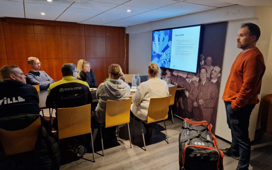 Eteläisen alueen maakunnallisiin seuratapaamisiin osallistui 50 seuratoimijaa yhteensä 31 seurasta